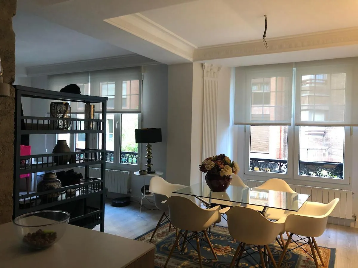 110 M2 Central Apartment In Abando Close To Guggenheim With Parking Bilbao