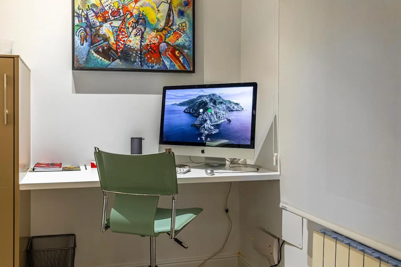 110 M2 Central Apartment In Abando Close To Guggenheim With Parking Bilbao